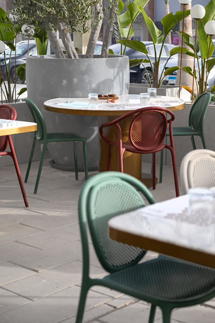 MO BISTRO DISTRICT 7