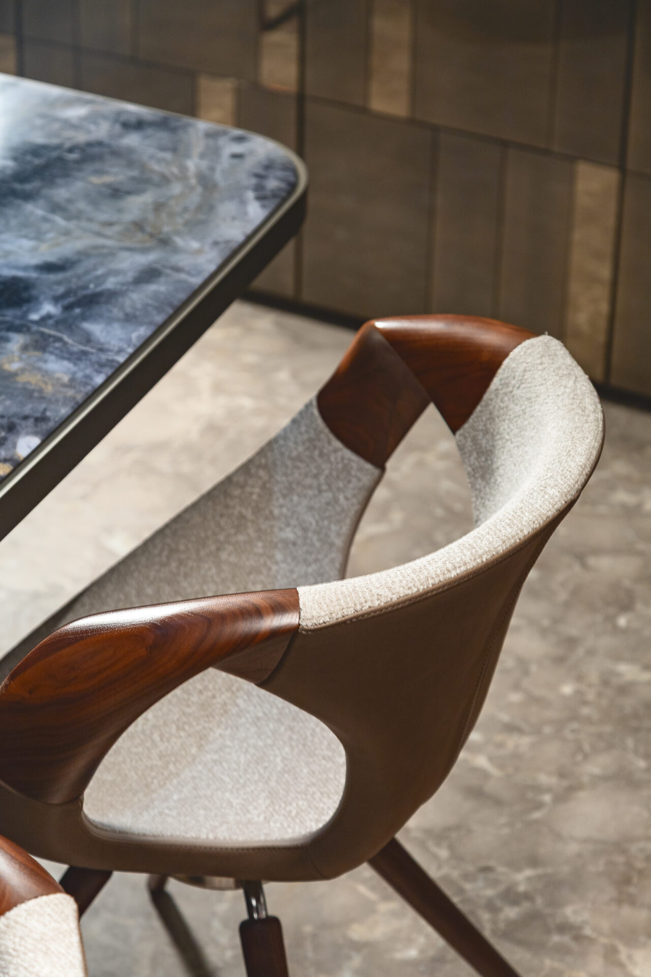 AOF_Showroom_Dec25-91